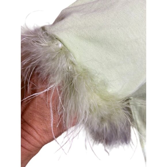 On Twelfth Size L Feather Trim T-Shirt Light Green - Picture 6 of 6